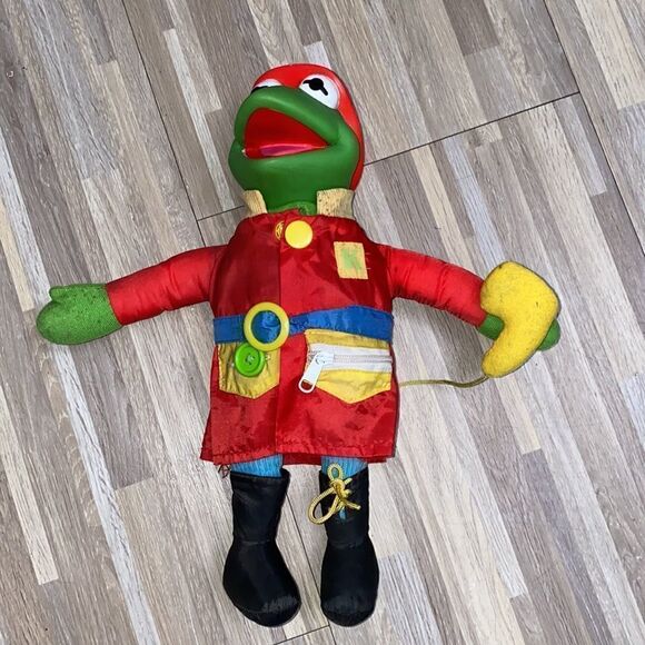 1990 Jim Henson Kermit the Frog Fireman Dress Me Plush Doll Mattel Arco muppets - Picture 4 of 15